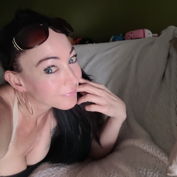 Meet your Posher, Robin - Picture 9 of 16